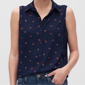 Banana Republic Strawberry Navy Buttoned Blouse Size S